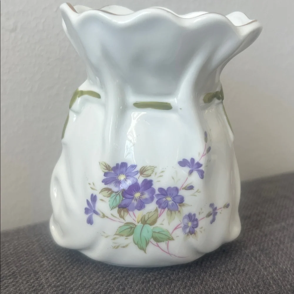 Lefton purse vase  White Purple violets Vase Japan style # 03733 collectible